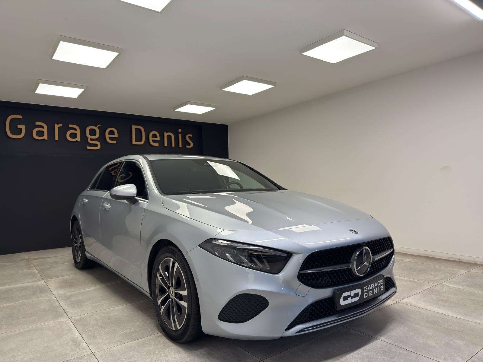 Mercedes-Benz A 180 A 180 d NEW MOD*GPS+CAMERA*LED*CUIR*GARANTIE 12MOI