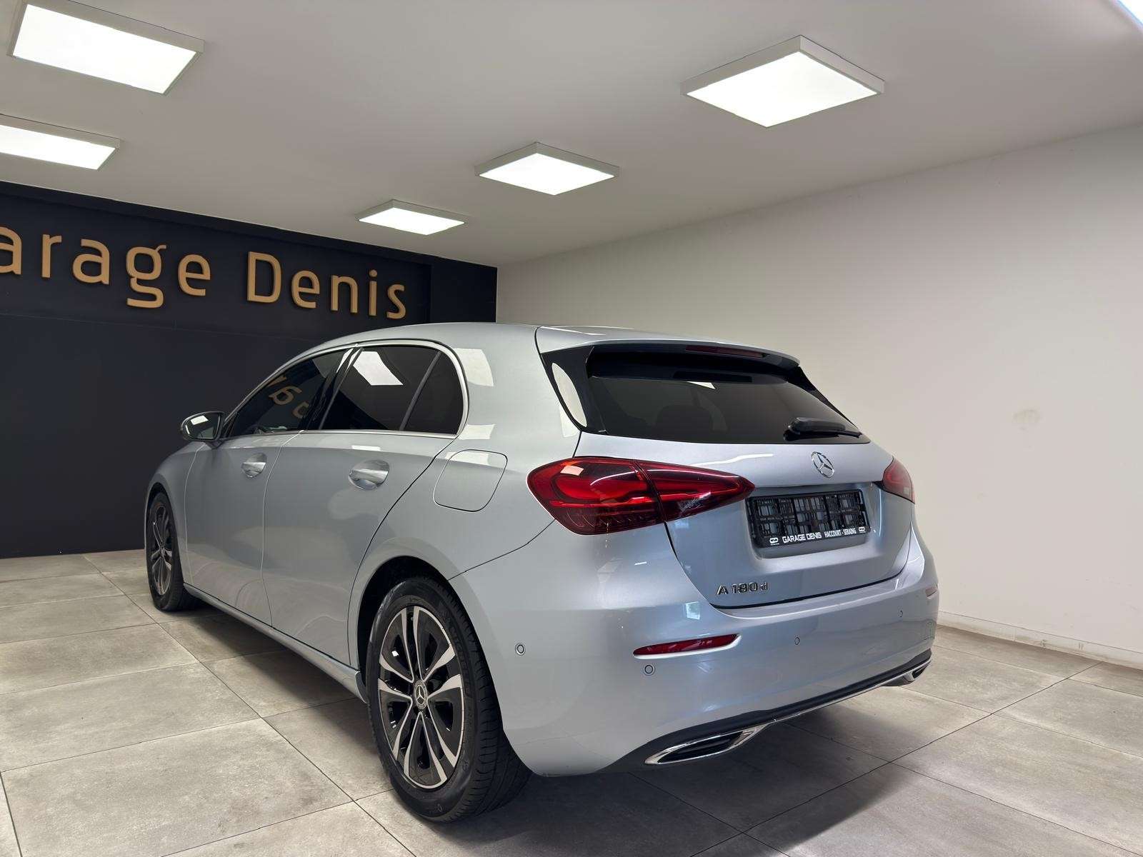 Mercedes-Benz A 180 A 180 d NEW MOD*GPS+CAMERA*LED*CUIR*GARANTIE 12MOI
