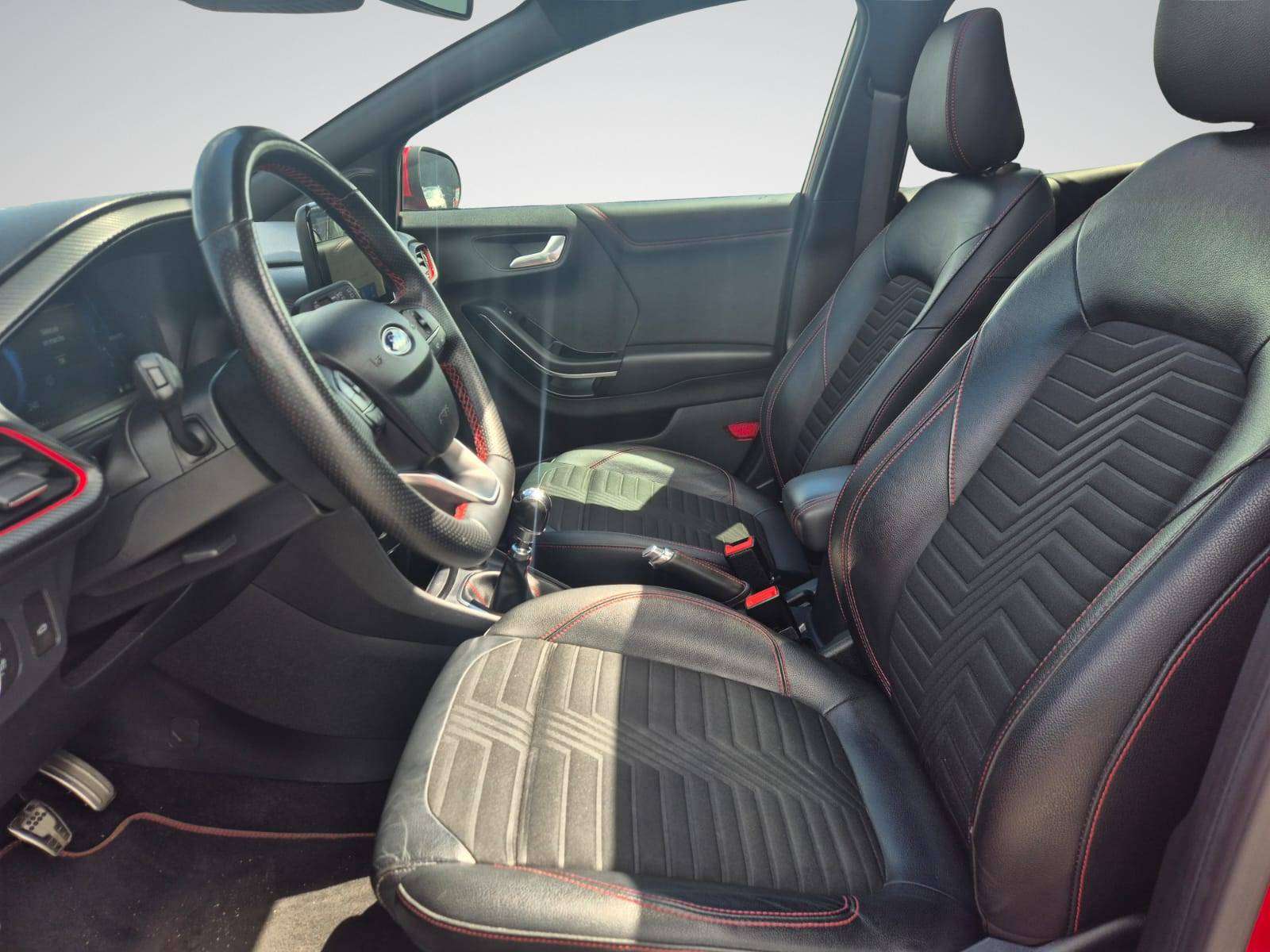 Ford Puma 1.0 EcoBoost mHEV ST-Line / Carplay / Camera / Toit Ouvrant / Garantie 12 Mois