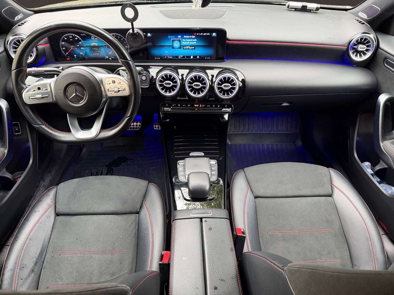 Mercedes-Benz A 250 A 250 e PHEV / Carnet complet Mercedes / Garantie 12 Mois Mercedes