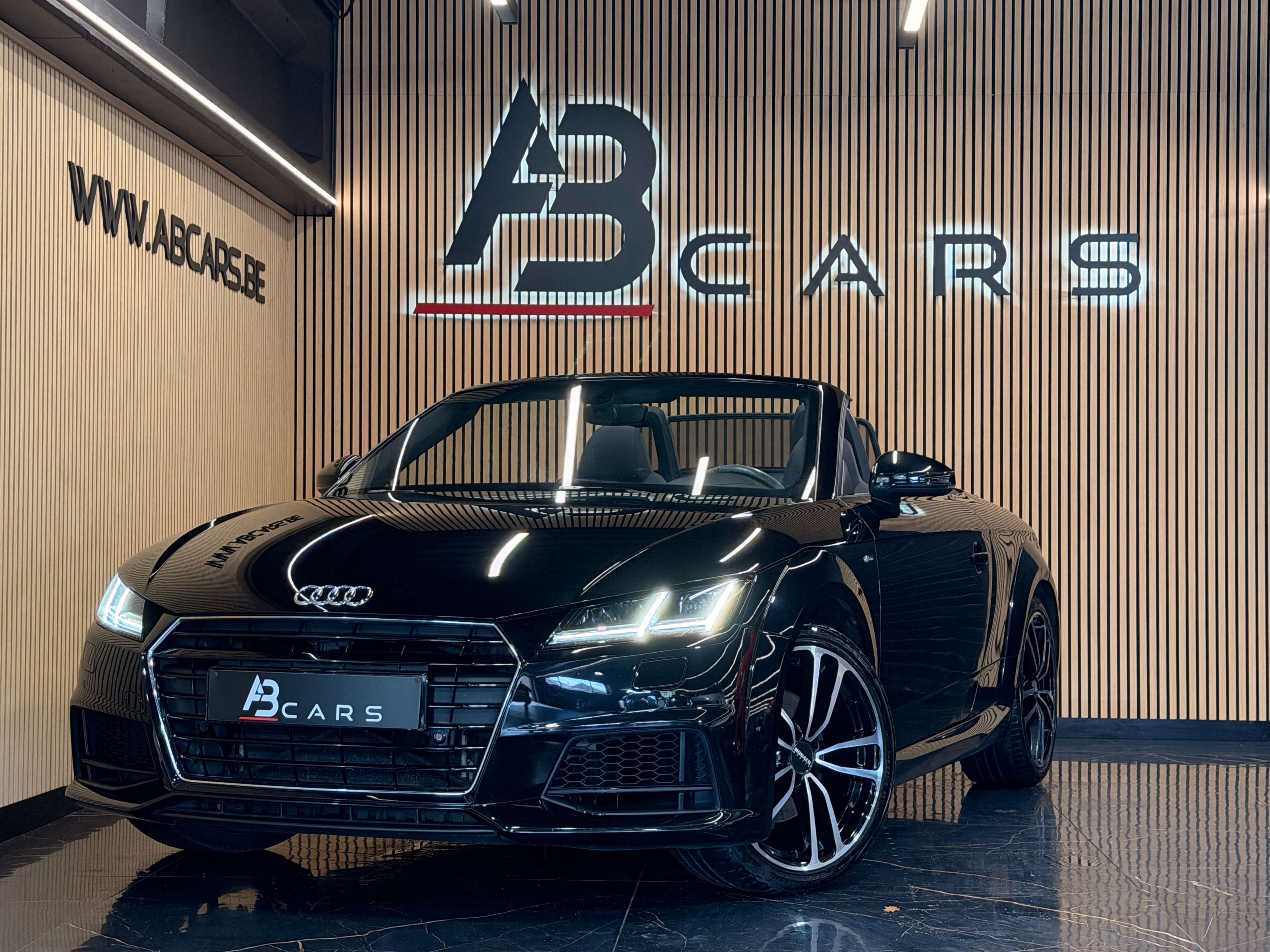 Audi TT Roadster 1.8 TFSI S tronic * S LINE * GARANTIE 12 MOIS *