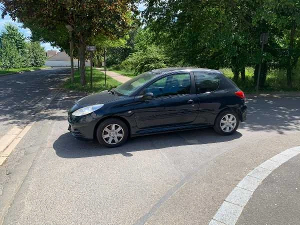 Peugeot 206+ 1.4 HDI 70 URBAN 3P