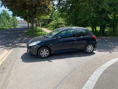 Peugeot 206+ 1.4 HDI 70 URBAN 3P