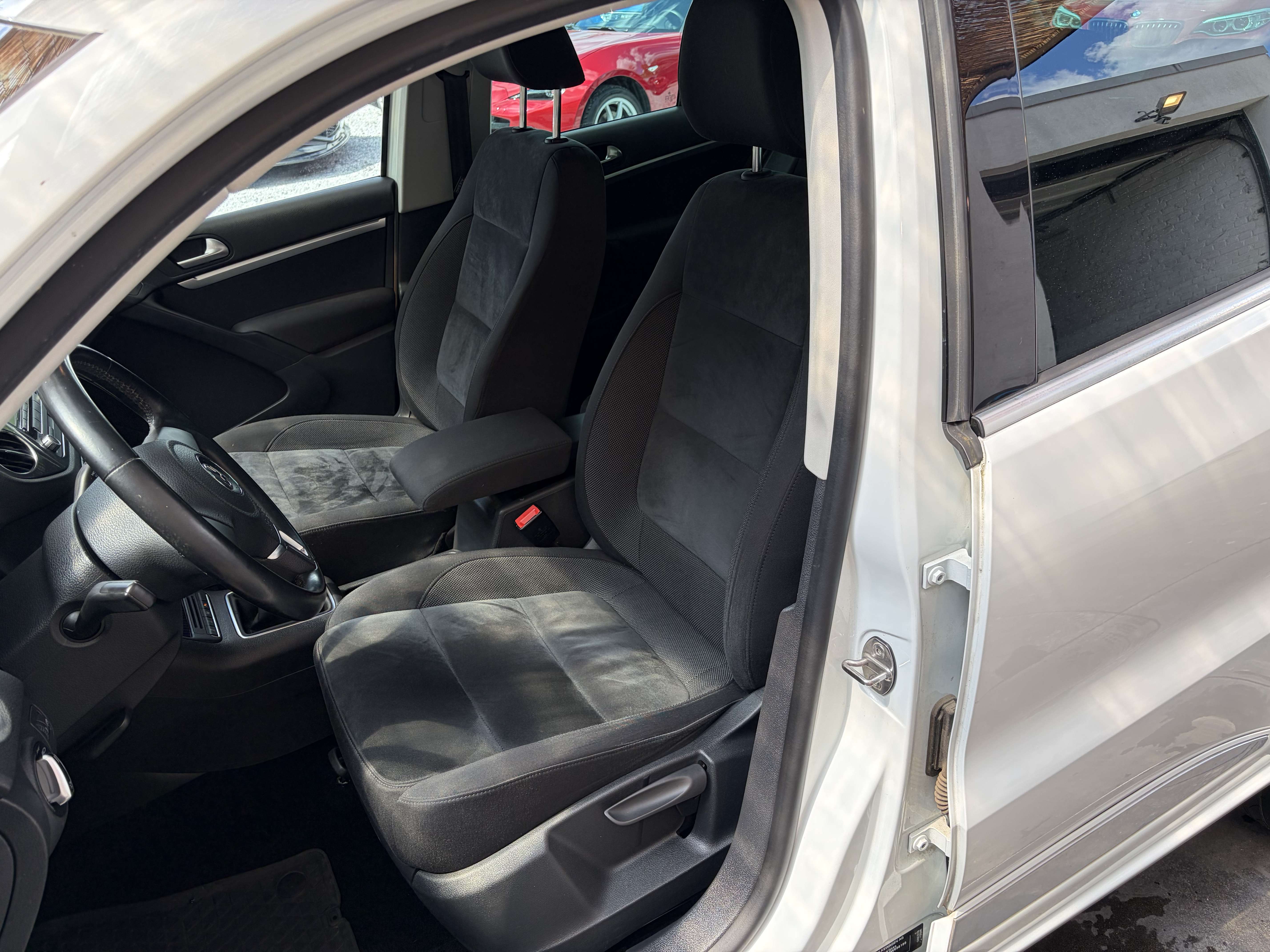 Volkswagen Tiguan Vw Tiguan R-line