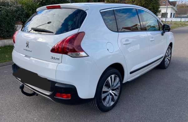 Peugeot 3008 II 1.6 BLUEHDI 120 CROSSWAY FULL OPTIONS
