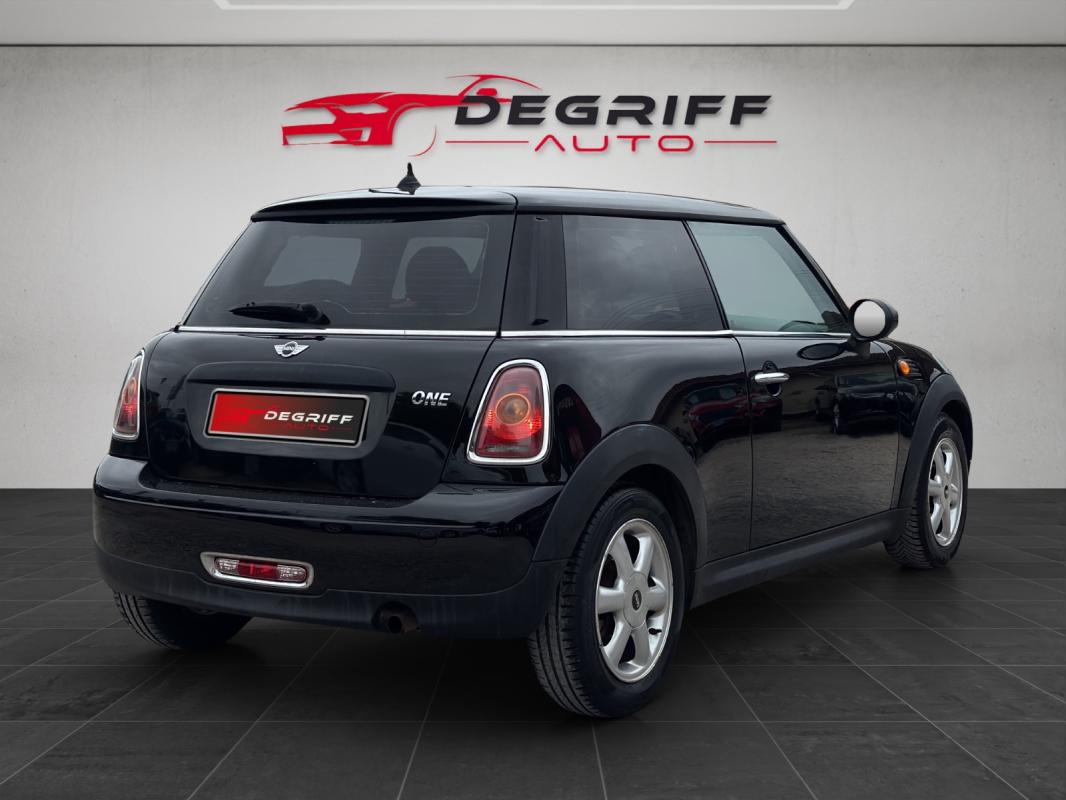 Mini Mini R56 1.6i - 98 One A
