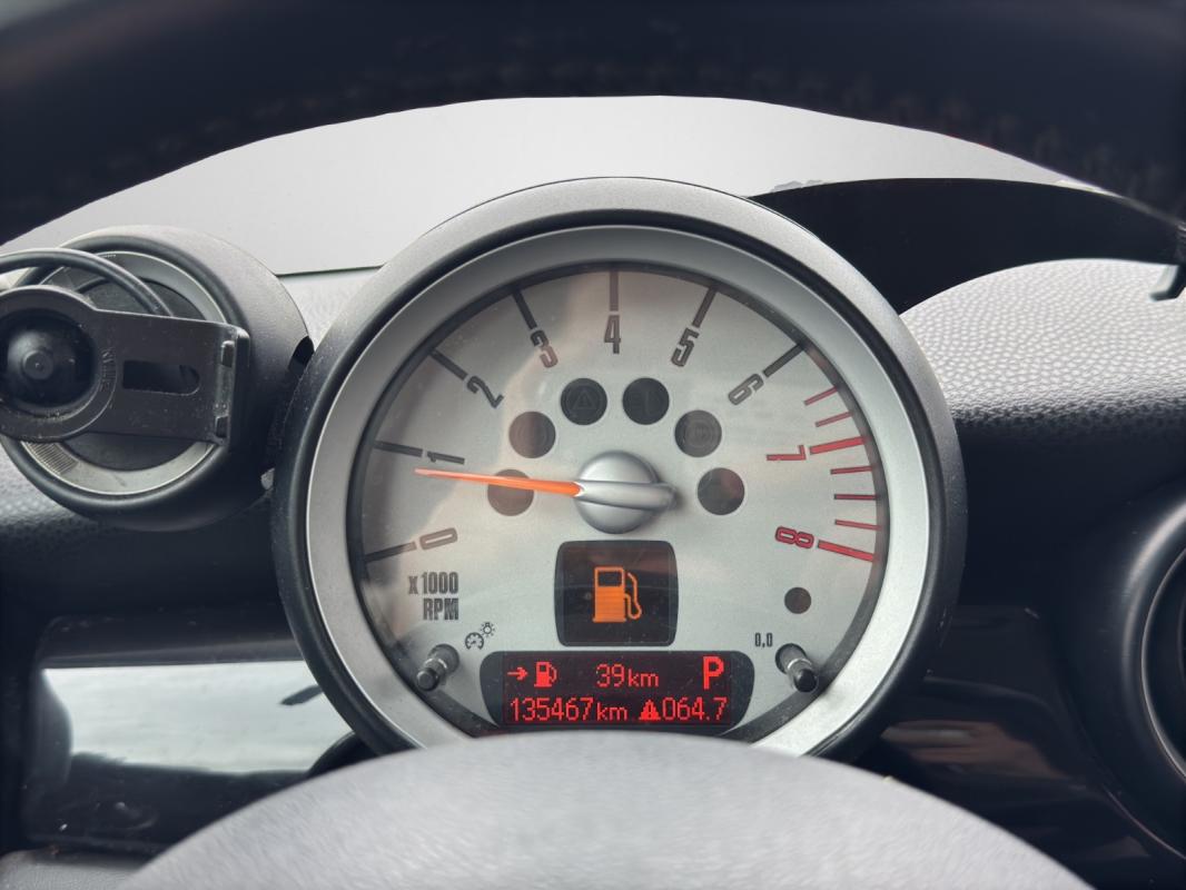 Mini Mini R56 1.6i - 98 One A