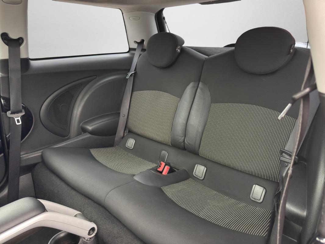 Mini Mini R56 1.6i - 98 One A