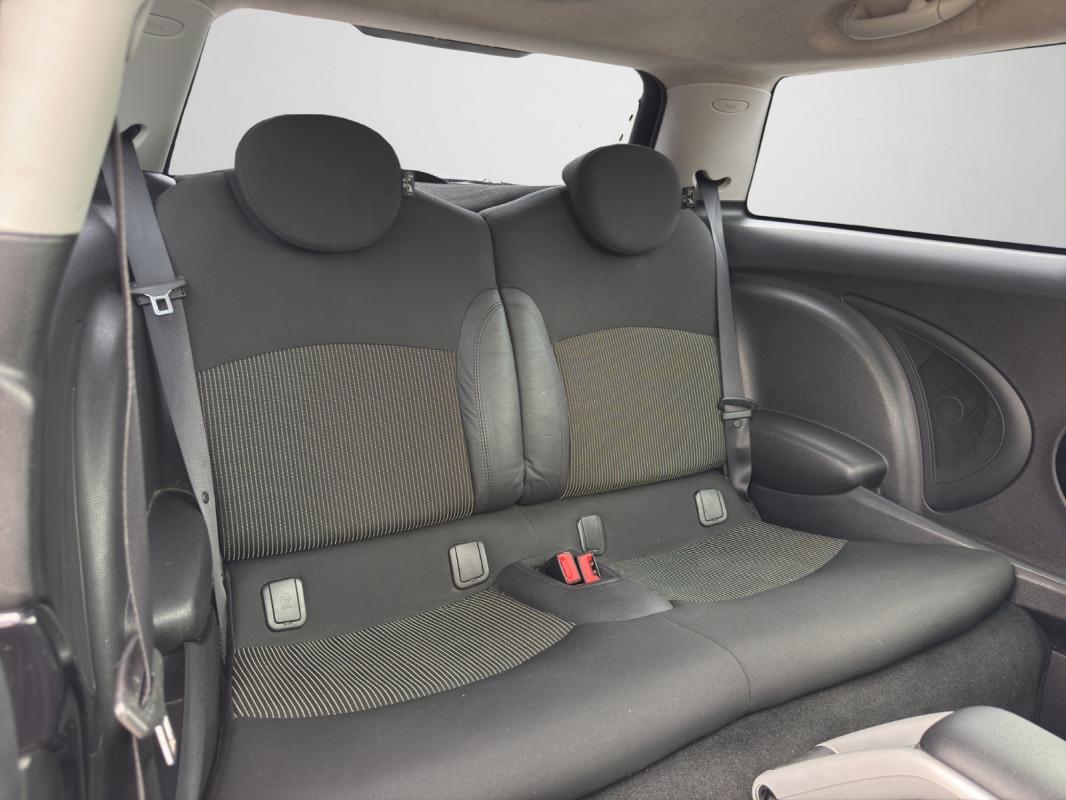 Mini Mini R56 1.6i - 98 One A