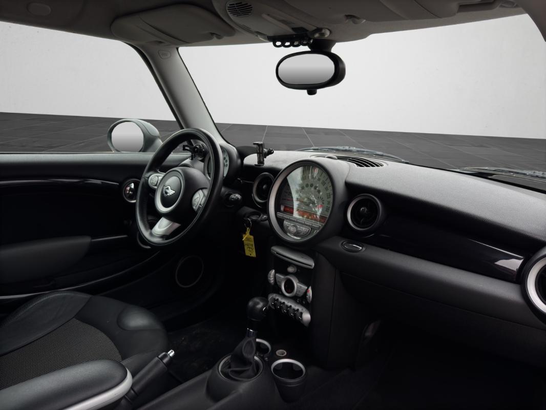 Mini Mini R56 1.6i - 98 One A