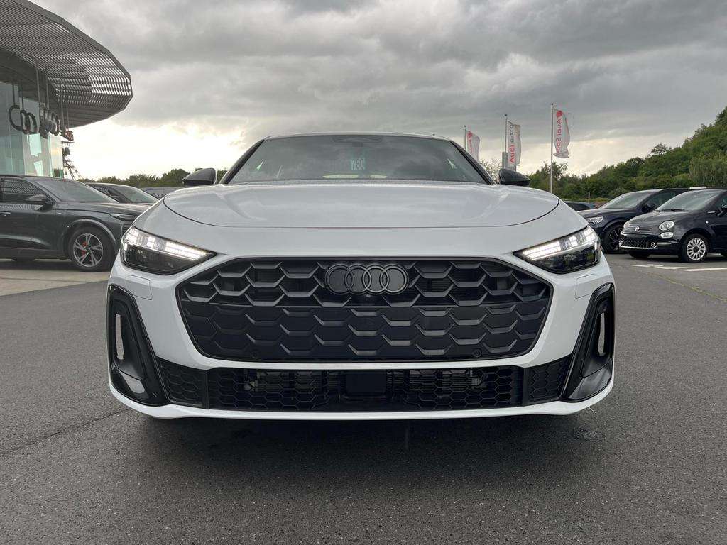 Audi A5 e-hybrid (PHEV) Audi A5 Berline Corporate S e-hybrid quattro 220 kW S tronic