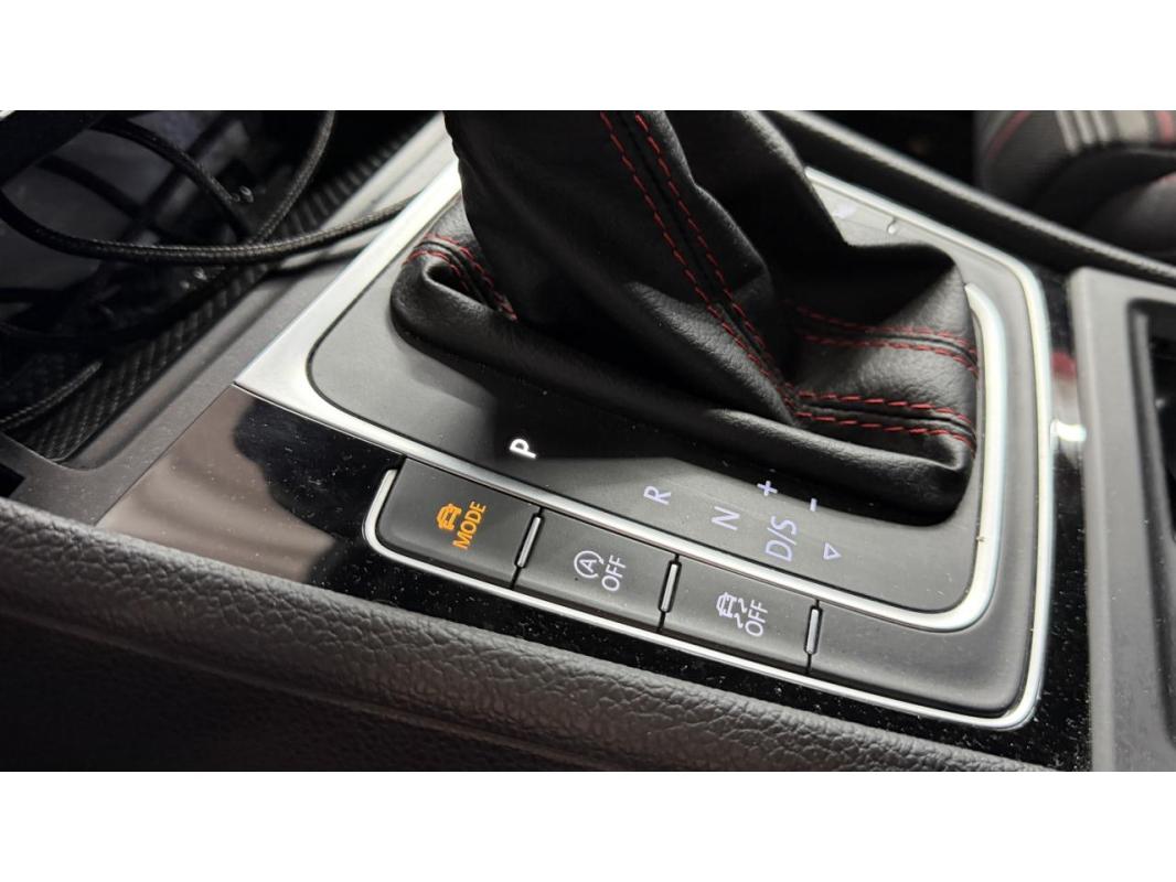 Volkswagen Golf 7.5 2.0TSI STAGE 2 - 333CV GTI Performance PHASE