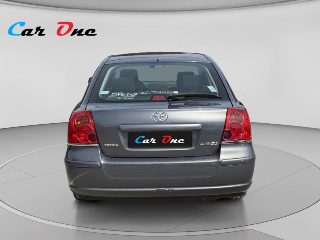 Toyota Avensis 1.8 130 VVT-i Linéa Terra 1ere Main