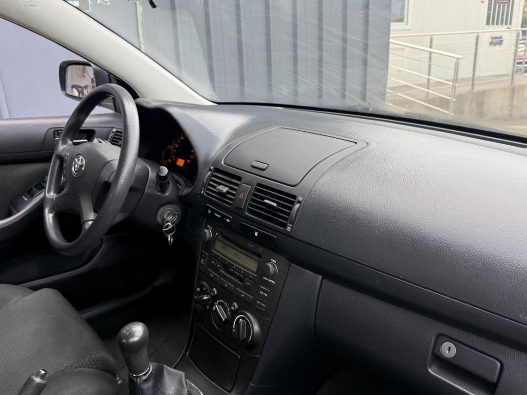 Toyota Avensis 1.8 130 VVT-i Linéa Terra 1ere Main