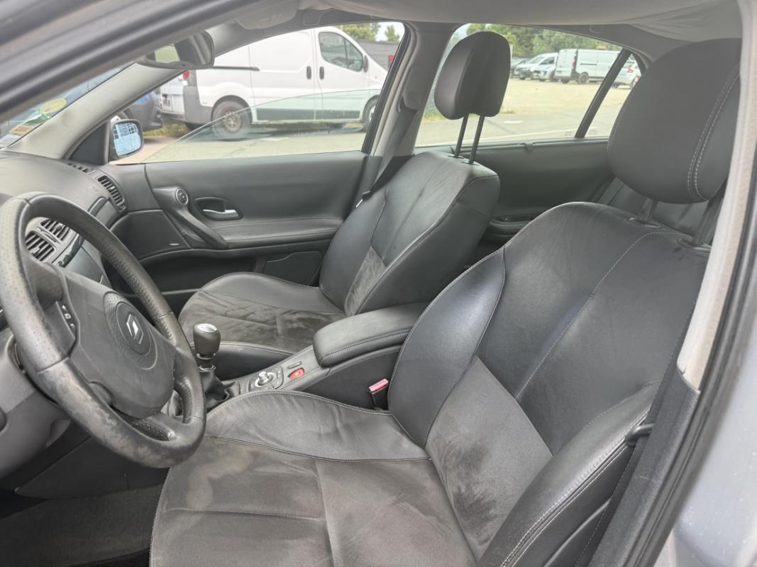 Renault Laguna 2.0 Turbo 170cv Luxe Carminat