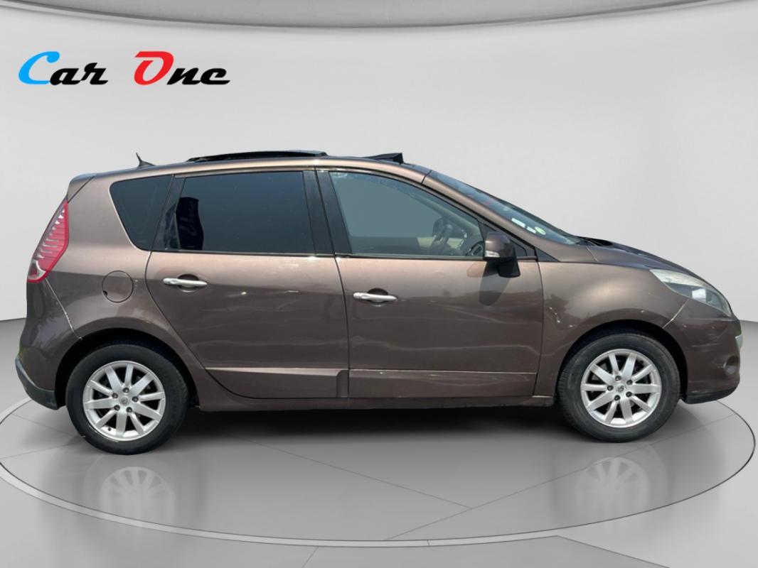 Renault Scenic III 1.5 dCi 110 eco2 Jade EDC Toit Ouvrant