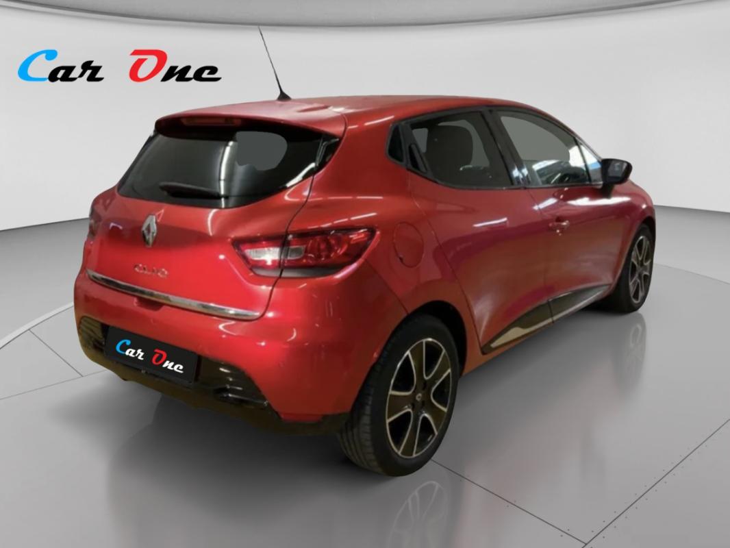 Renault Clio IV TCe 120 Intens EDC