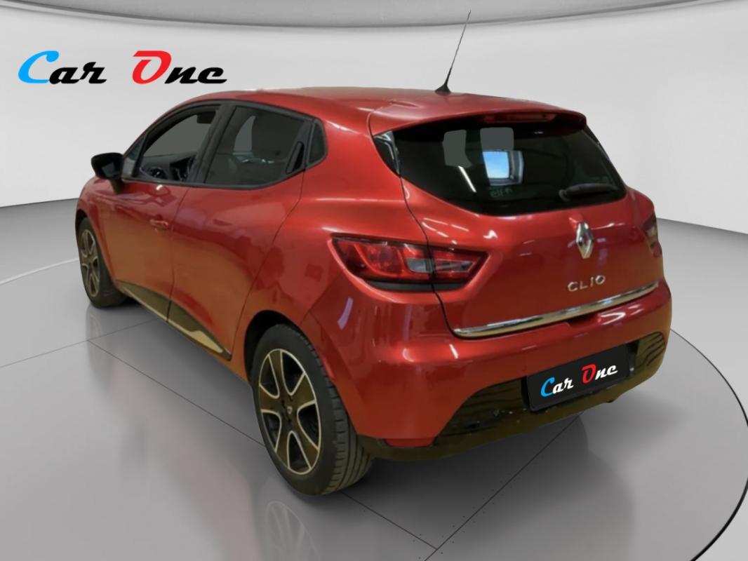 Renault Clio IV TCe 120 Intens EDC