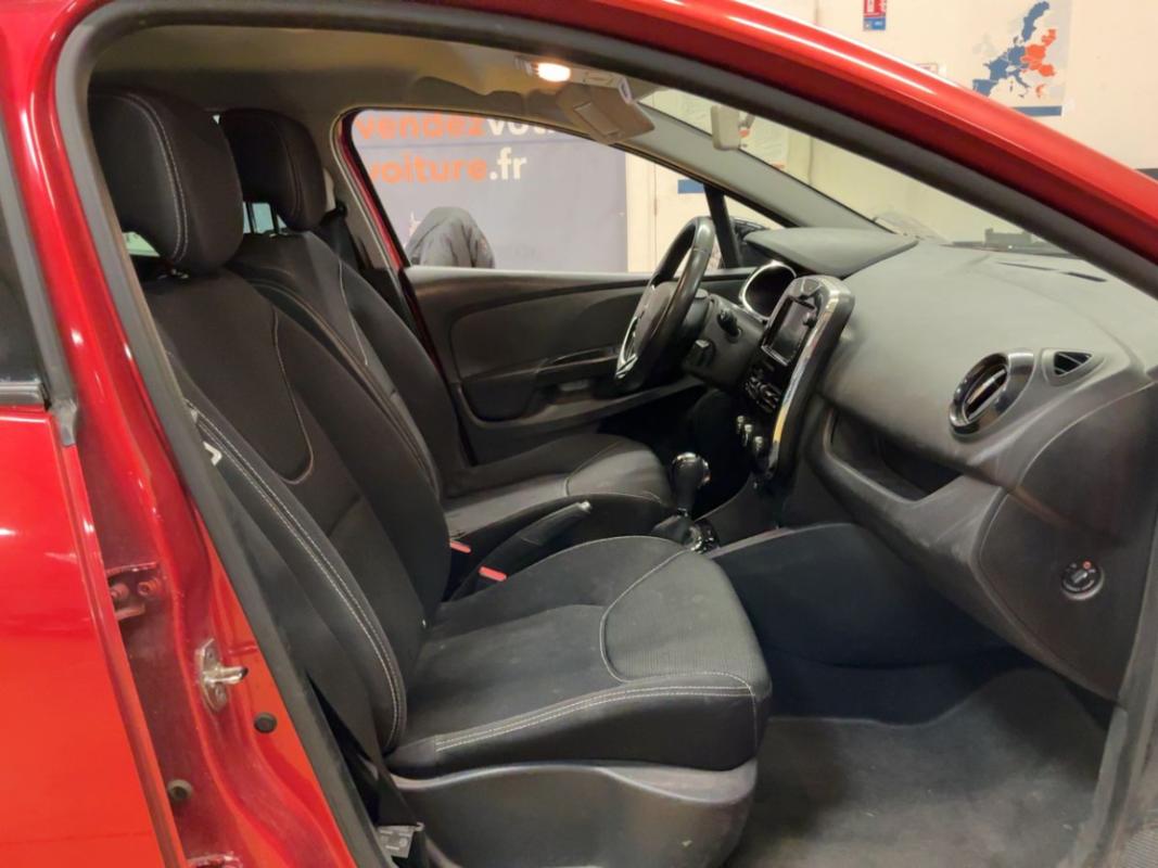 Renault Clio IV TCe 120 Intens EDC