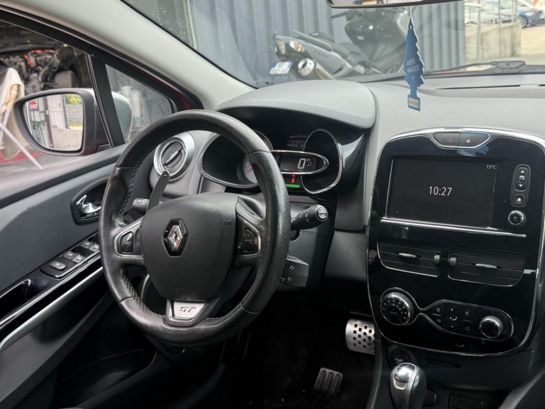 Renault Clio IV ESTATE TCe 120 GT EDC