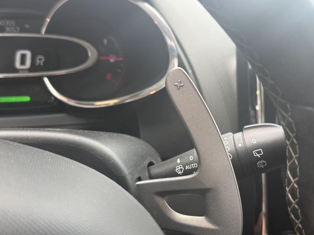 Renault Clio IV ESTATE TCe 120 GT EDC