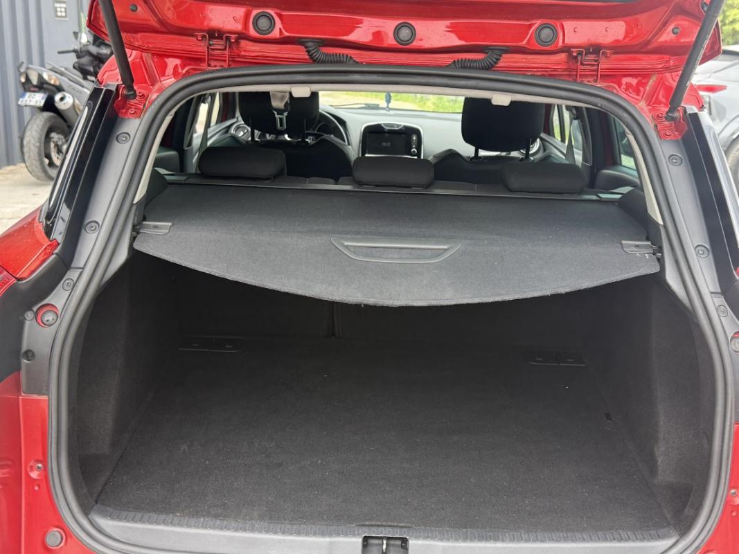 Renault Clio IV ESTATE TCe 120 GT EDC