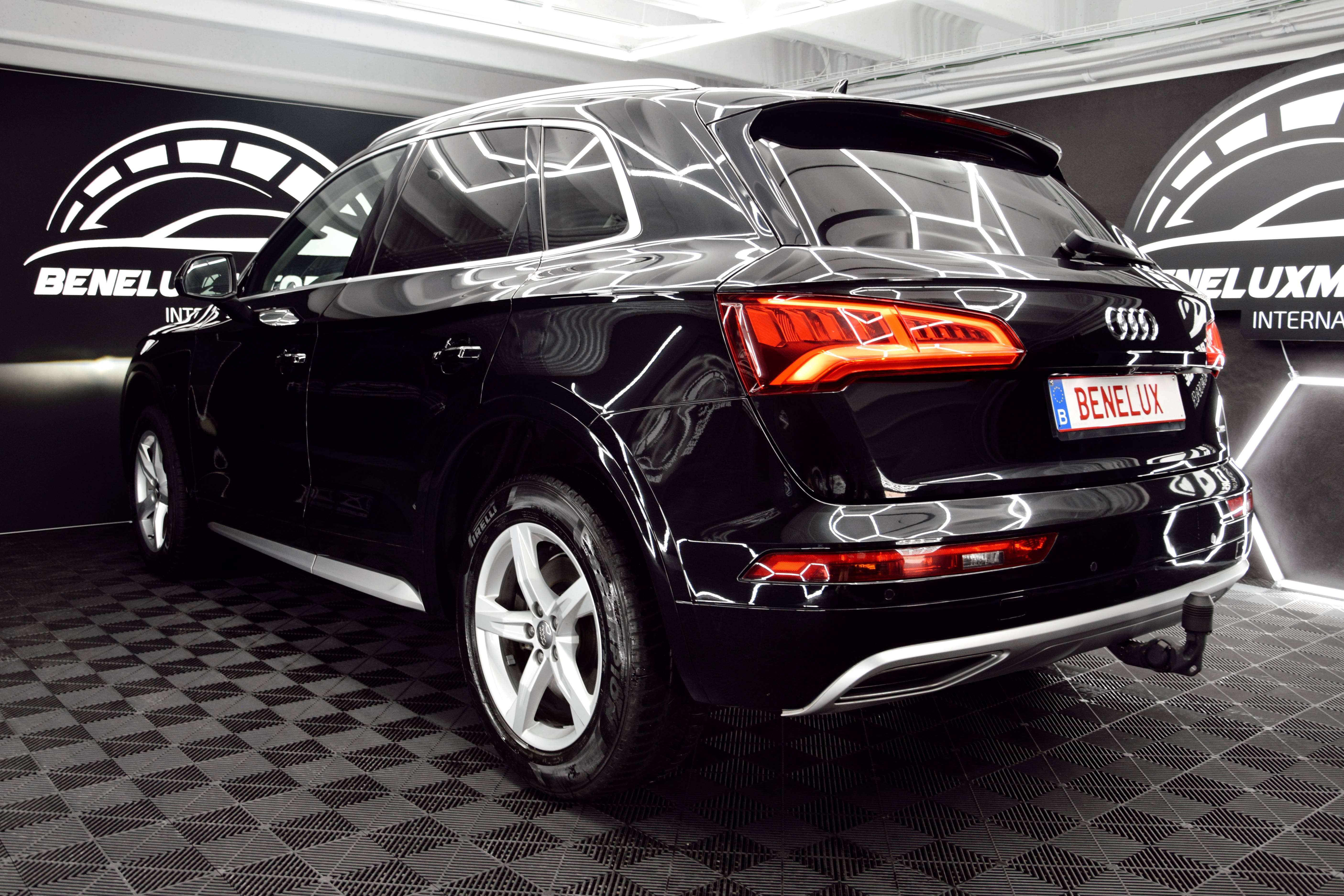 Audi Q5 Q5 40 TDi Quattro Business .