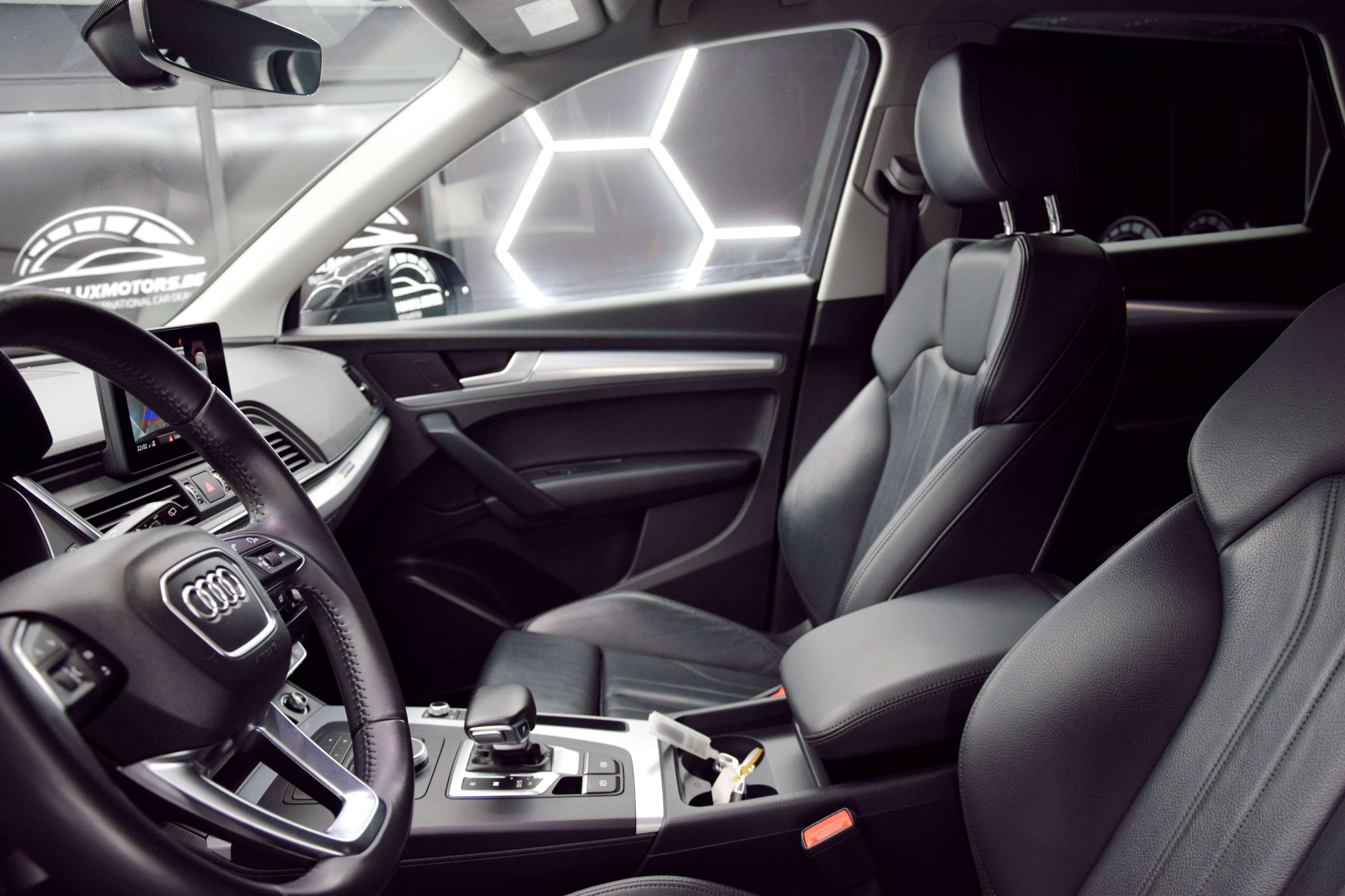 Audi Q5 Q5 40 TDi Quattro Business .