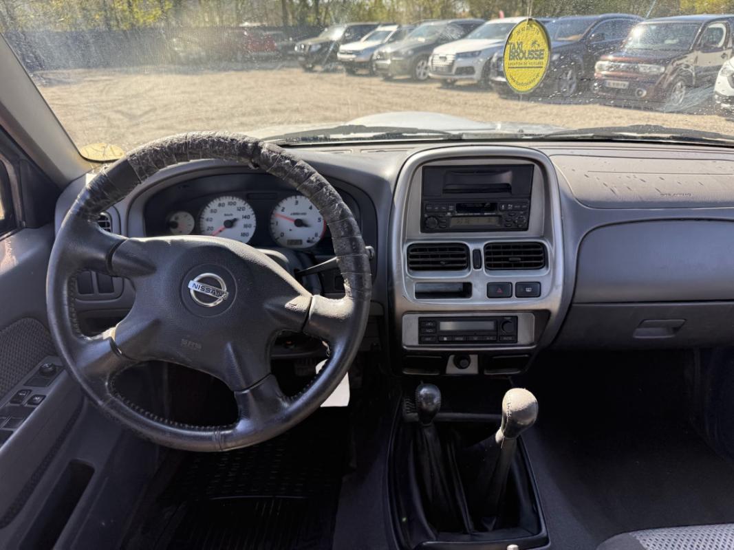 Nissan Navara 2.5 DI 133cv DOUBLE CAB 4x4 RALLYE RAID