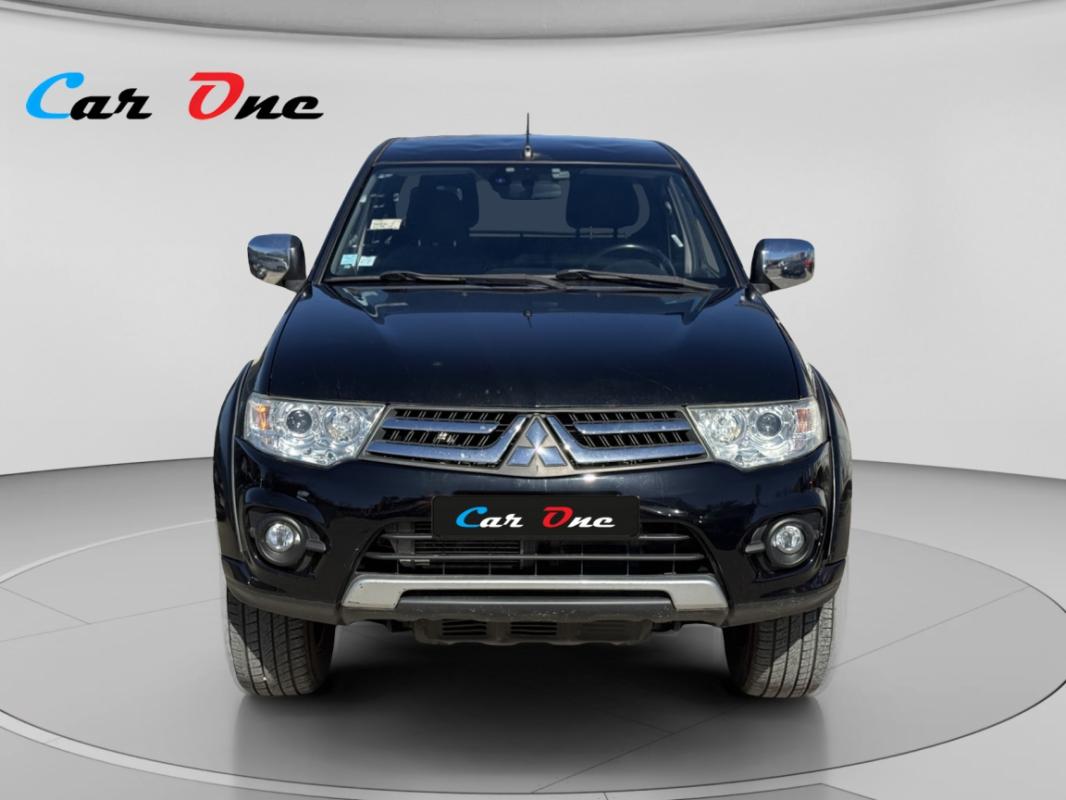 Mitsubishi L200 2.5 DI-D 178cv 4X4 CLUB CAB INTENSE