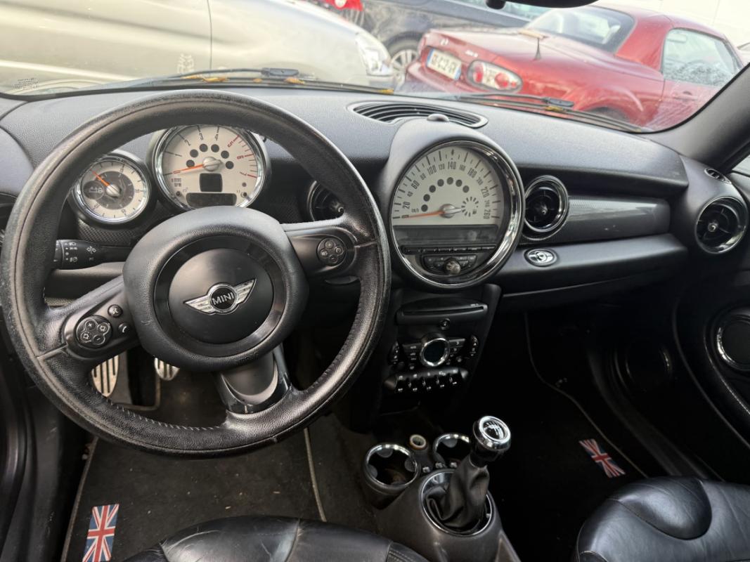 Mini Mini Cabriolet SD 143 Pack John Cooper Works