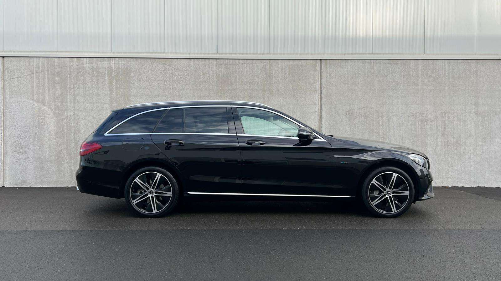Mercedes-Benz C 300 PHEV Business Solution Luxury Limited 9G-TRONIC hy