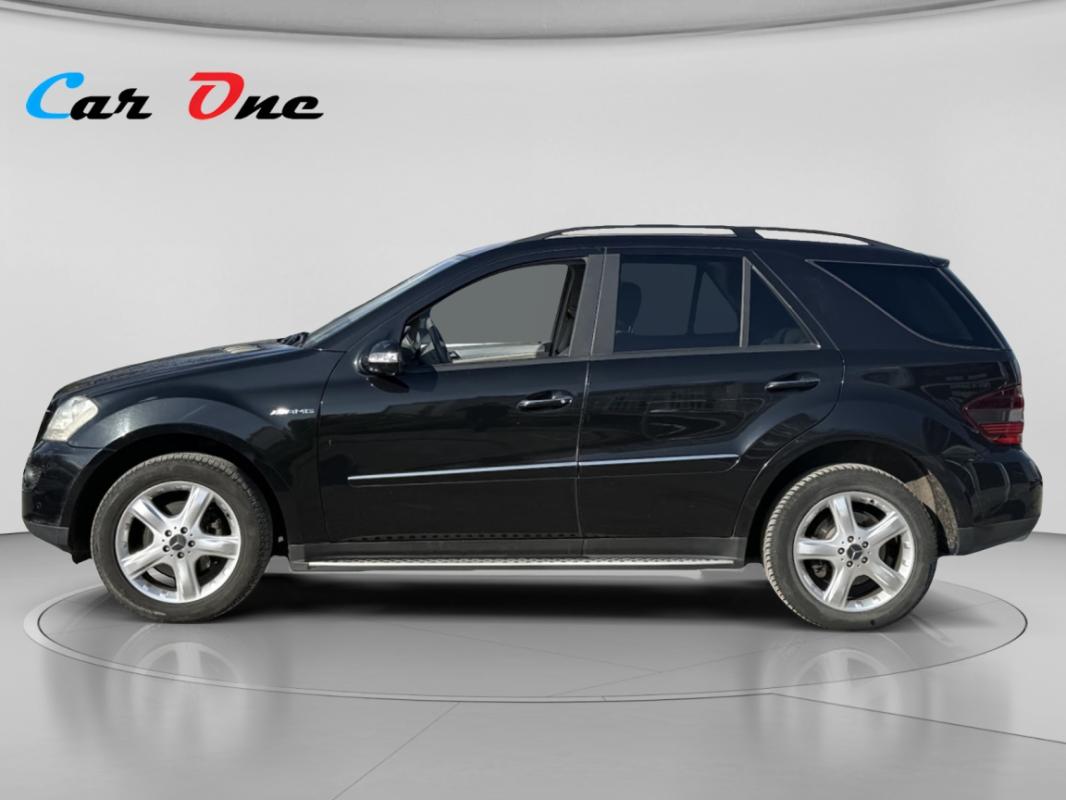 Mercedes-Benz Classe M ML 320 CDI V6 225cv BVA