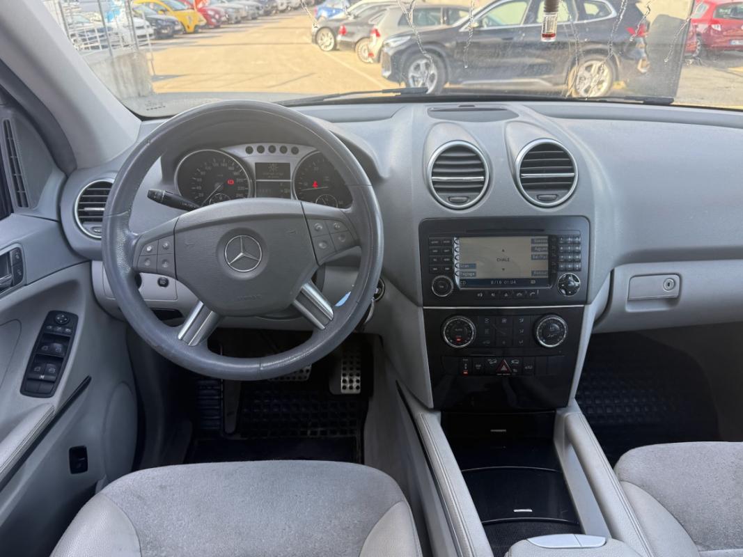 Mercedes-Benz Classe M ML 320 CDI V6 225cv BVA