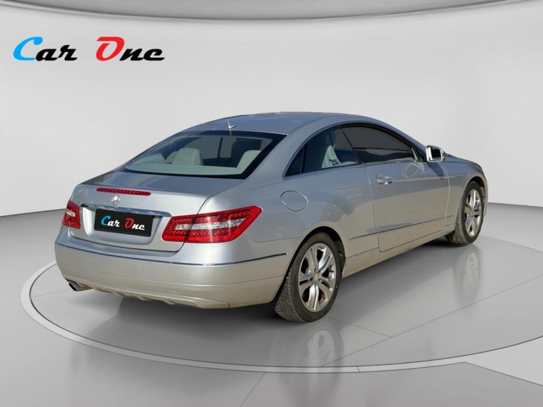 Mercedes-Benz Classe E Coupé 250 205cv BlueEfficiency Executive