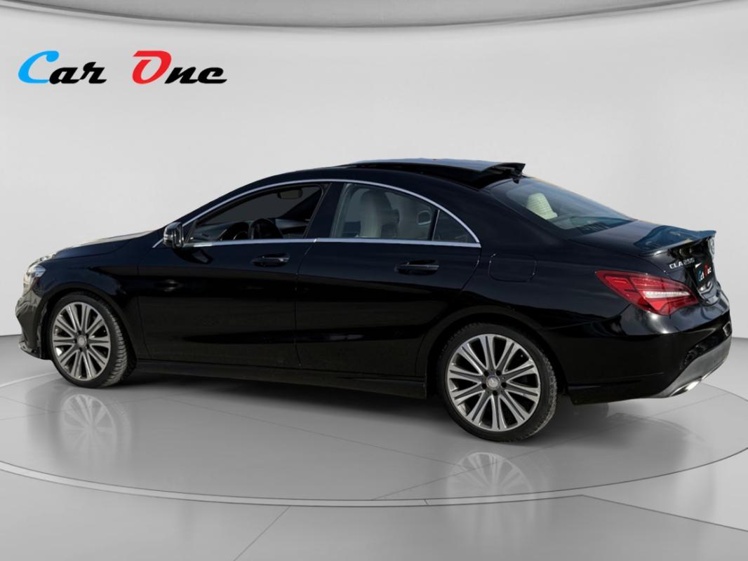 Mercedes-Benz Cla 250 Sensation 7-G DCT 210cv