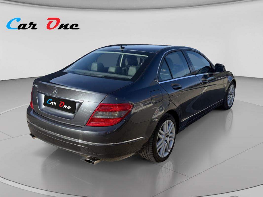 Mercedes-Benz Classe C 320 CDI V6 225cv Avantgarde