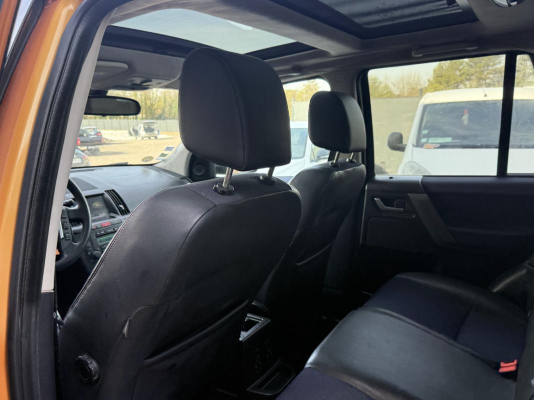 Land Rover Freelander 2.2 160cv Td4 SE Toit Ouvrant