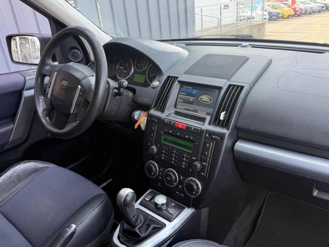Land Rover Freelander 2.2 160cv Td4 SE Toit Ouvrant
