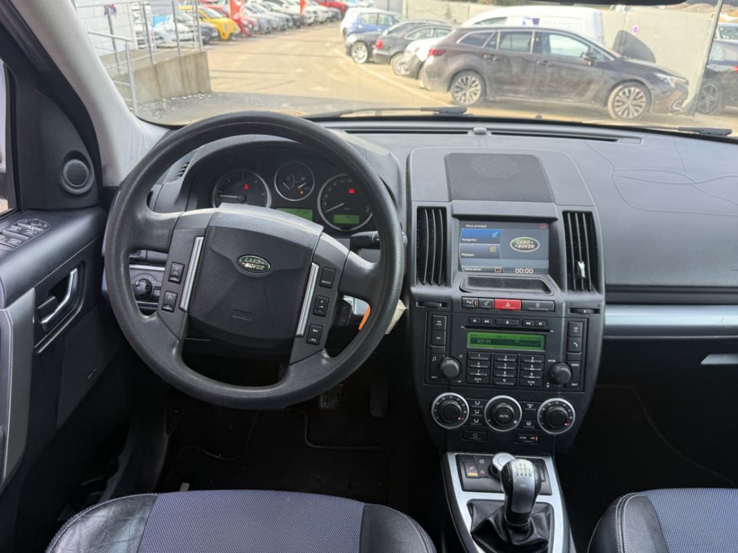 Land Rover Freelander 2.2 160cv Td4 SE Toit Ouvrant
