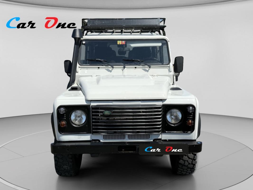 Land Rover Defender 110 2.4 Td4 110cv 7 Places