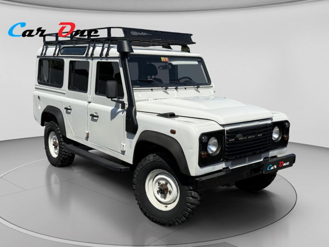 Land Rover Defender 110 2.4 Td4 110cv 7 Places