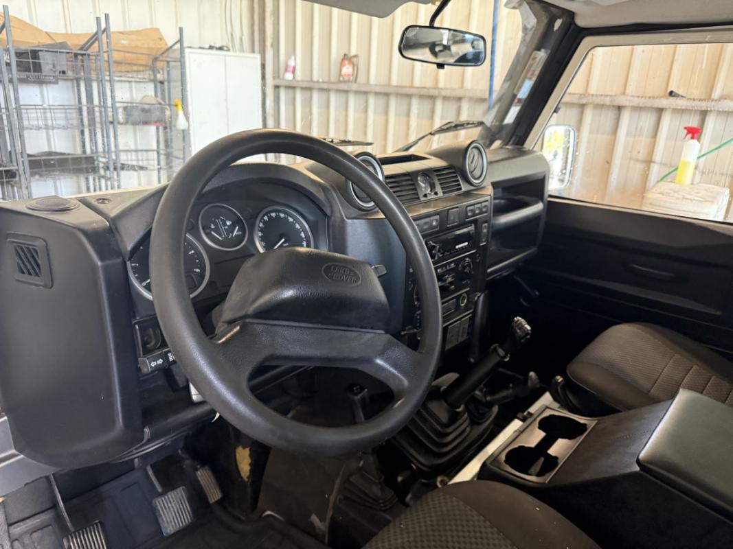 Land Rover Defender 110 2.4 Td4 110cv 7 Places
