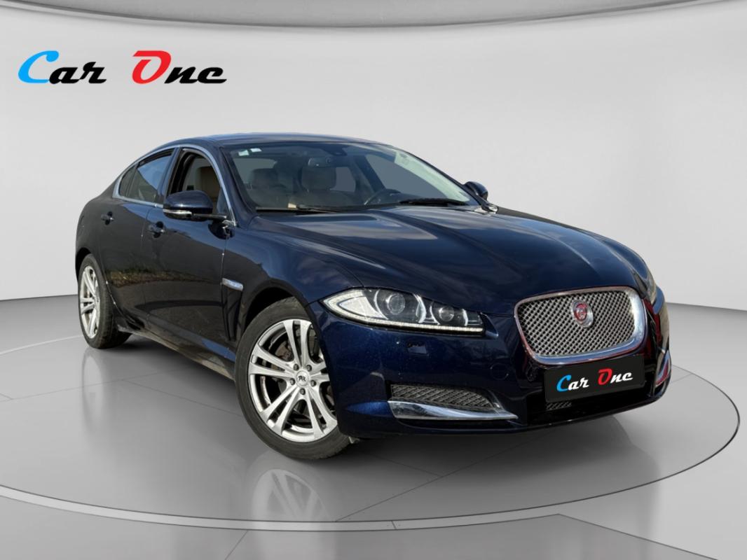 Jaguar Xf 2.2 D - 200 Luxe Premium BVA8