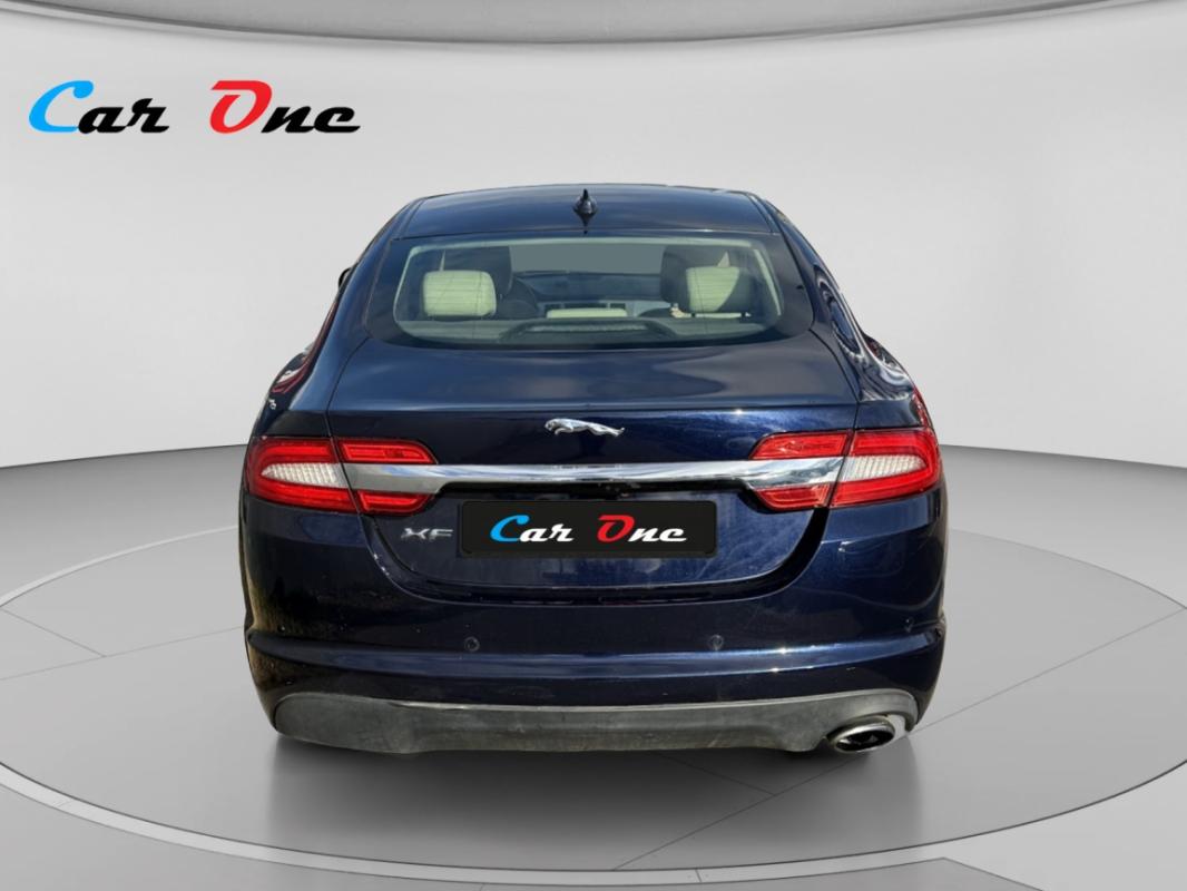 Jaguar Xf 2.2 D - 200 Luxe Premium BVA8