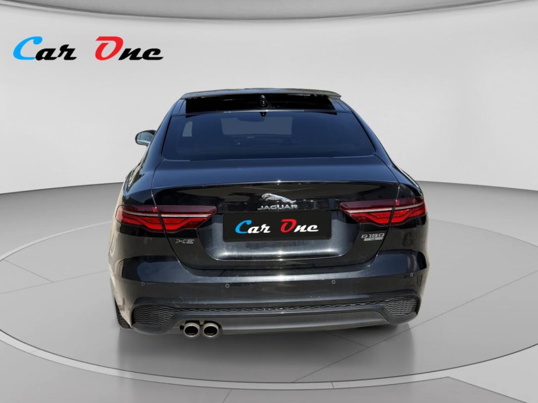 Jaguar Xe D180 BVA R-Dynamic HSE Facelift