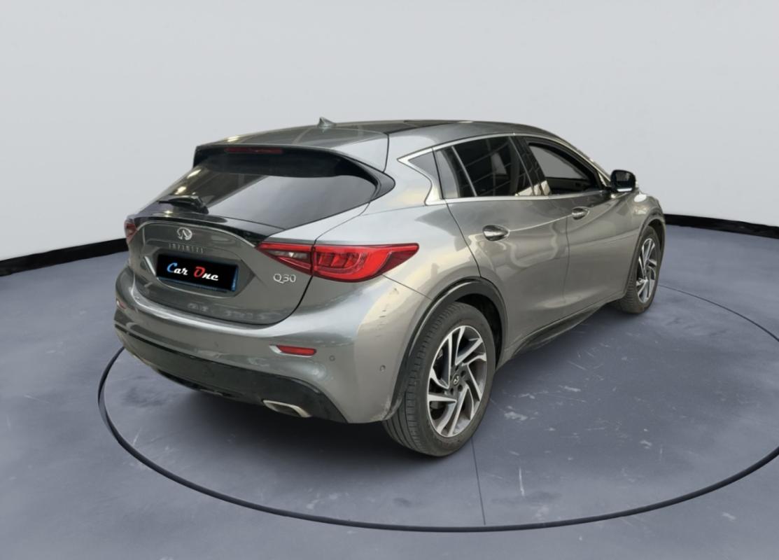 Infiniti Q30 1.5d 109cv City Black Edition