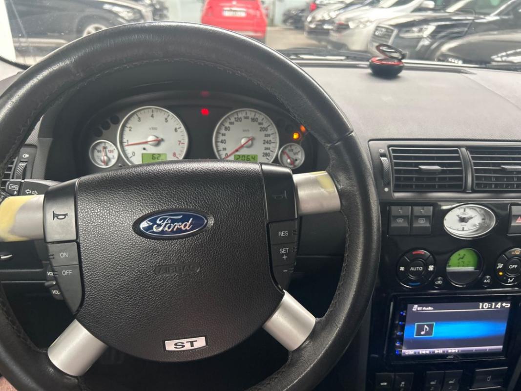 Ford Mondeo SW 3.0 V6 ST 225