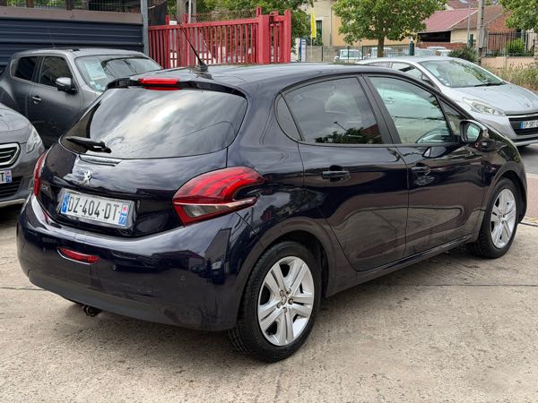 Peugeot 208 1.2 VTI 82 STYLE 5P