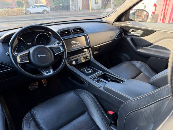 Jaguar F-pace 2.0 D 240 14CV 4X4 R-SPORT BVA